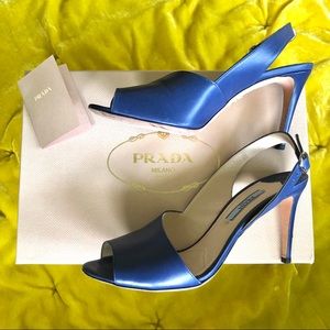 PRADA authentic D’Orsay pumps sandal color Bluette